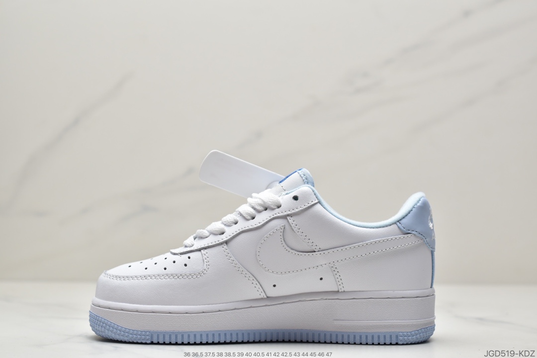 180 耐克Nike WMNS Air Force 1 Low空军一号经典低帮百搭休闲运动板鞋“皮革白蓝” CD6915-103