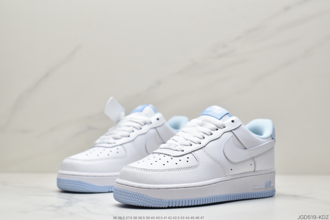 180 耐克Nike WMNS Air Force 1 Low空军一号经典低帮百搭休闲运动板鞋“皮革白蓝” CD6915-103