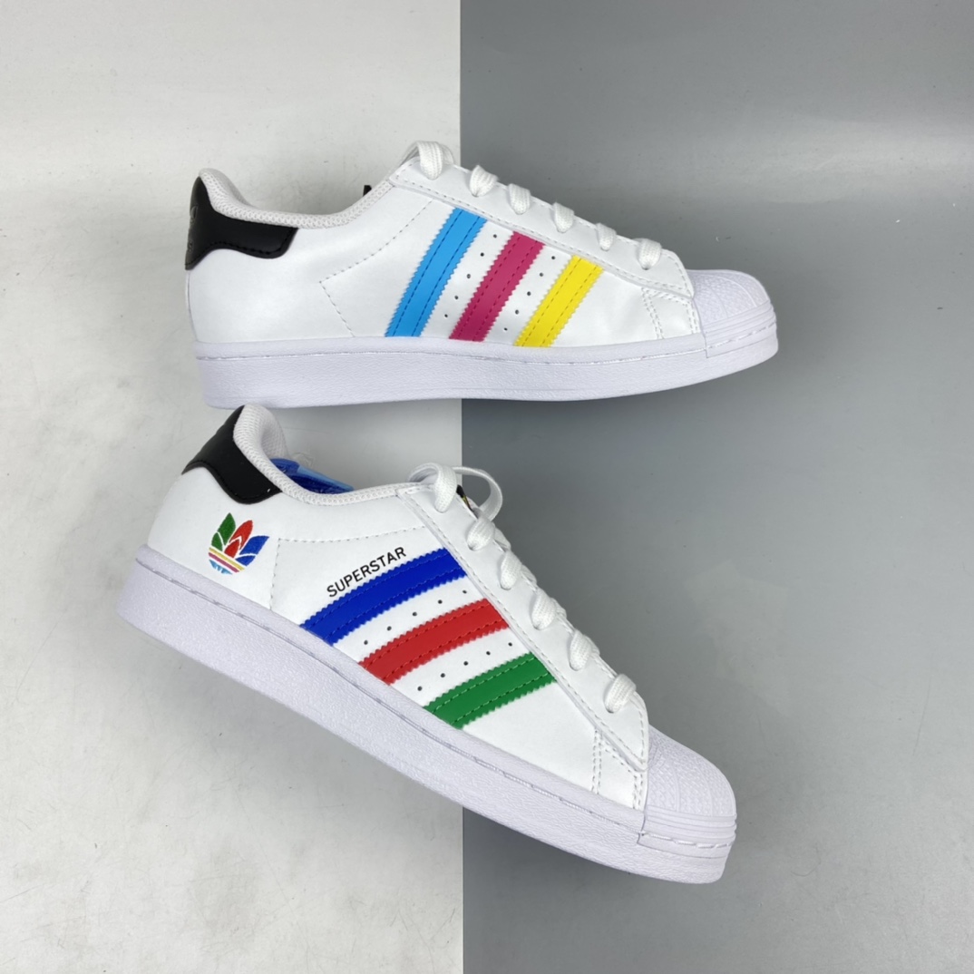 180  Originals Superstar”White/Red/Blue/Green” 三叶草贝壳头经典百搭休闲运动板鞋“皮革白多色重叠三叶草刺绣LOGO”FU9521