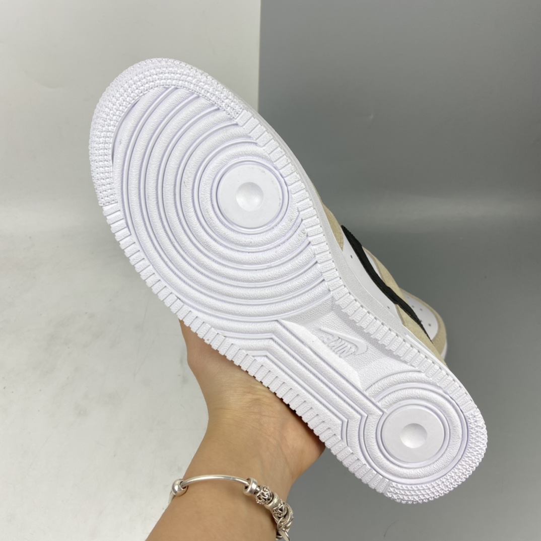 240 Nk Air Force 1 Low 空军一号奶茶白配色头层低帮休闲板鞋 BQ8988-100