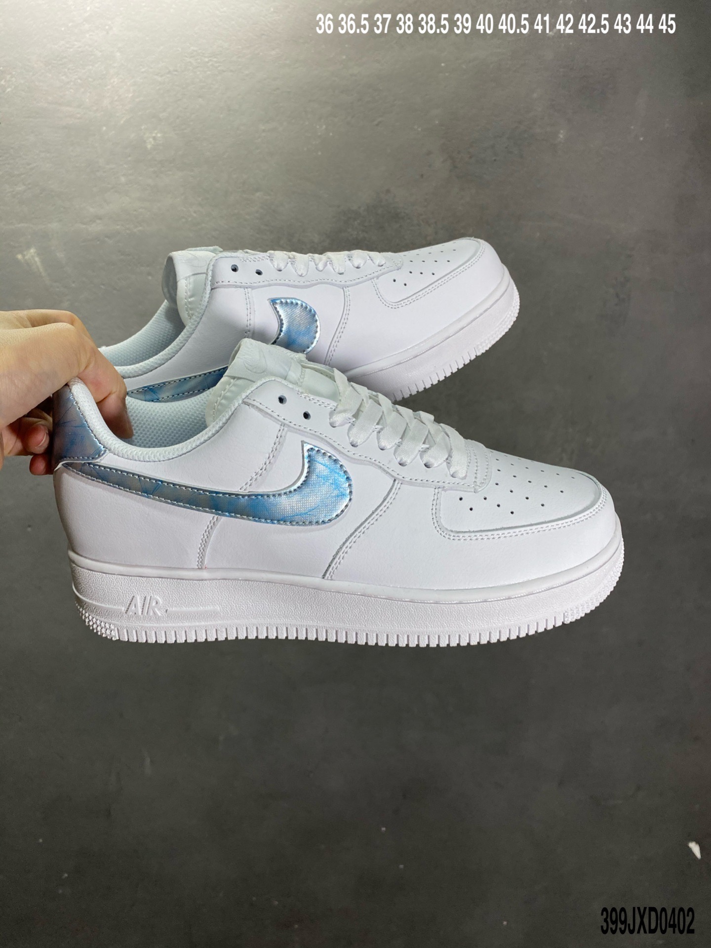 160小红书爆款  Nike Air Force 1 Low ’07 冰蓝满天星低帮空军一号休闲板鞋 3m反光 AQ2566-201