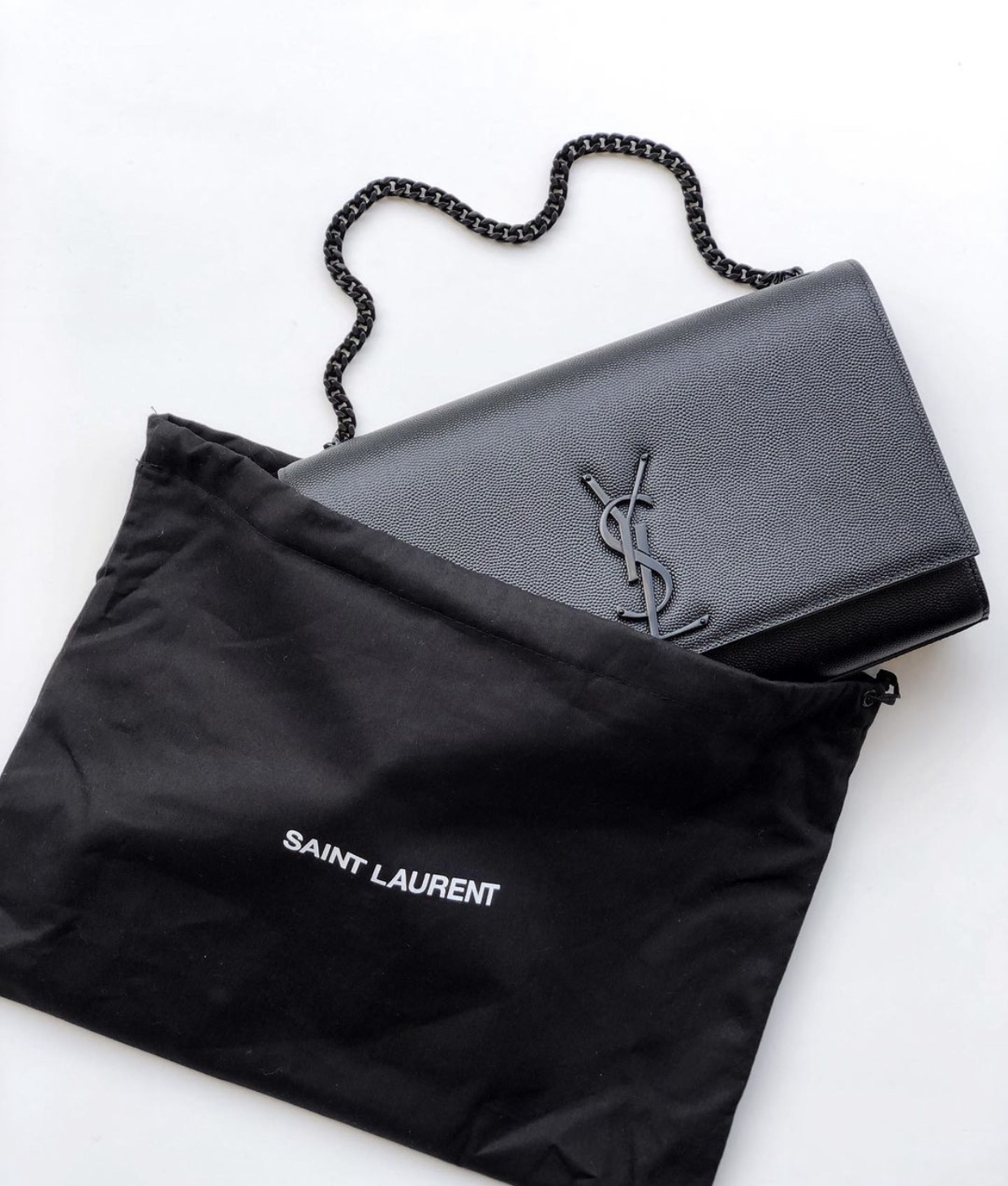 Saint laurent Ysl ๐ฒ๐๐๐ ๐ฎ๐ฐ๐๐ ้พๆกๅ
354021้ป่ฒ็็บน้ปๆฃ