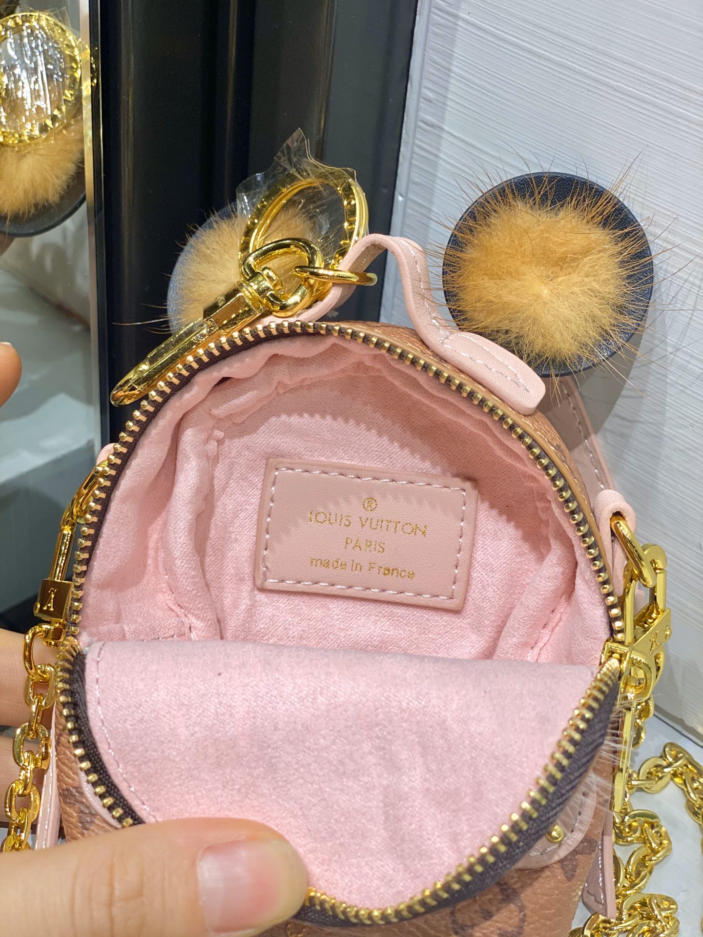 Louis Vuitton 新款 LOUIS VUITTON 新款 猫头鹰小包钥匙扣 包包挂饰