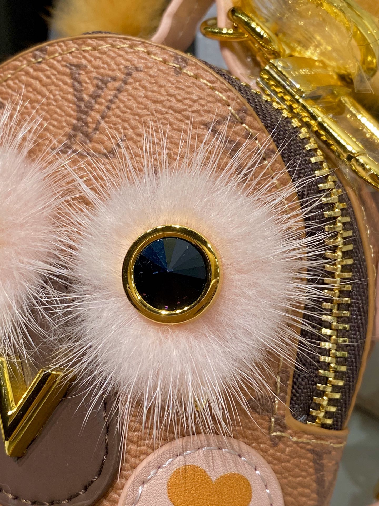 Louis Vuitton 新款 LOUIS VUITTON 新款 猫头鹰小包钥匙扣 包包挂饰