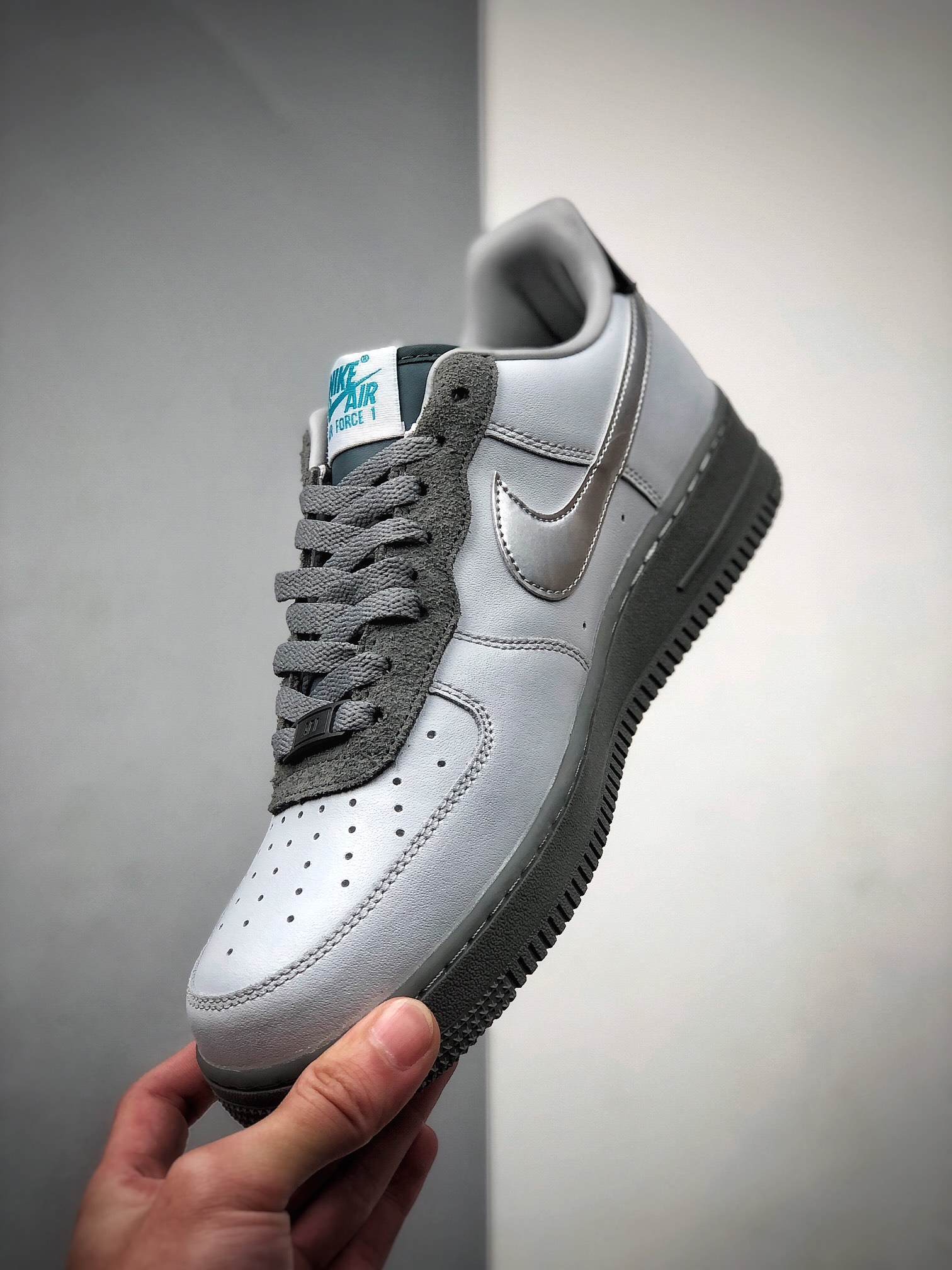 200 NIKE FORCE空军一号运动休闲板鞋DC1163-100