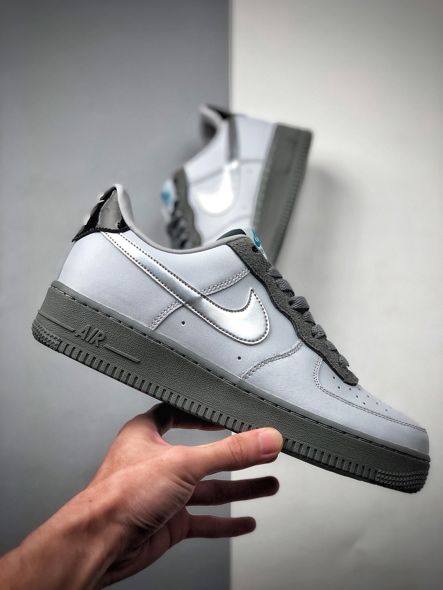 200 NIKE FORCE空军一号运动休闲板鞋DC1163-100