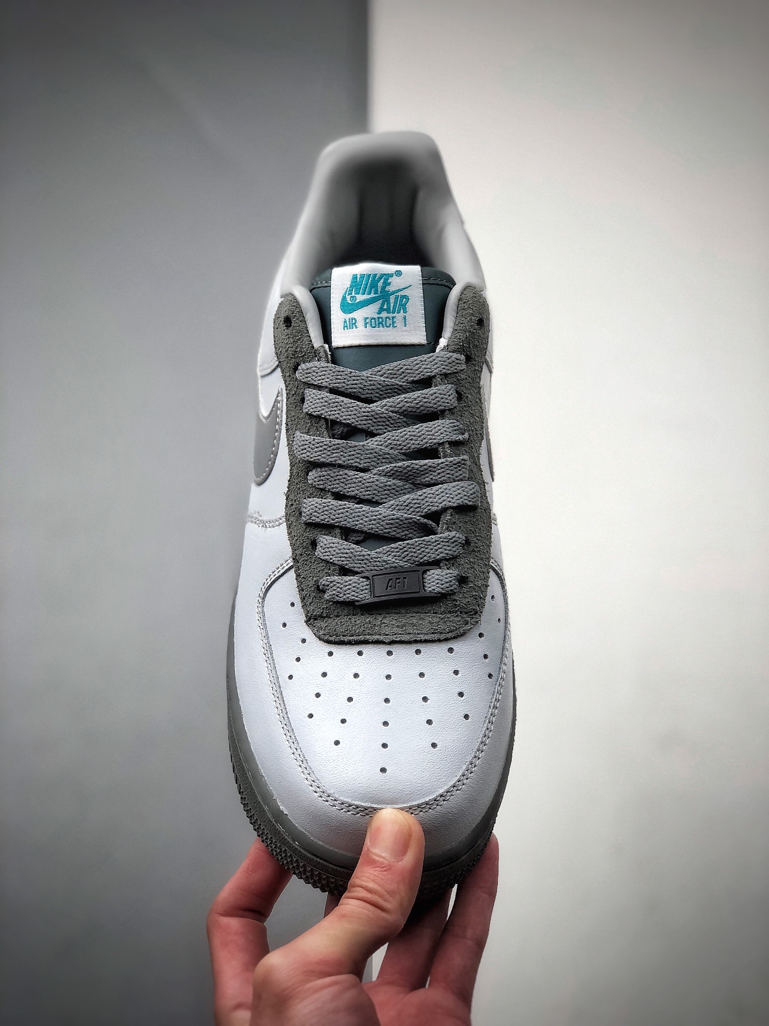 200 NIKE FORCE空军一号运动休闲板鞋DC1163-100