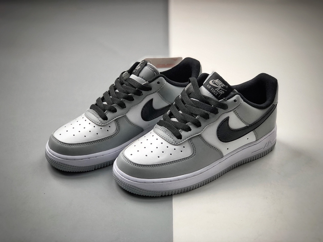 240 NIKE FORCE空军一号运动休闲板鞋 CN6403-105