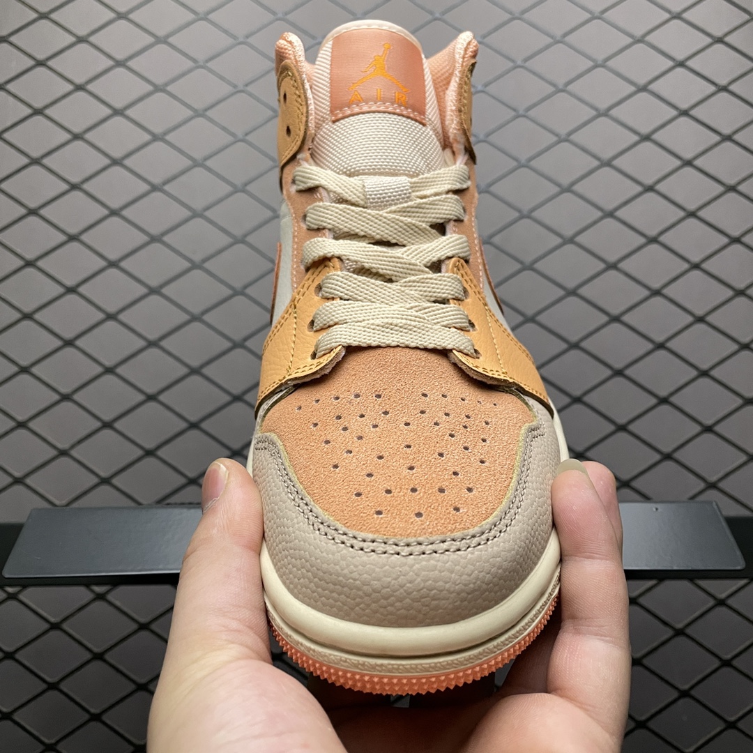 240 Air Jordan 1 Mid  ” Apricot Orange ” 杏橙 AJ1乔1中帮文化篮球鞋 DH4270-800