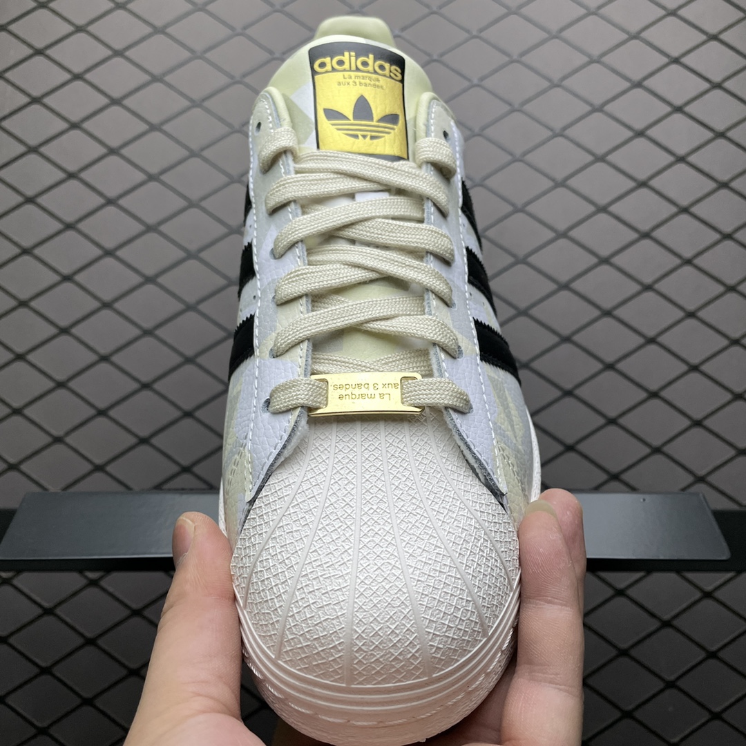 180 AD 阿迪 Superstar 贝壳头运动休闲板鞋 FW4392