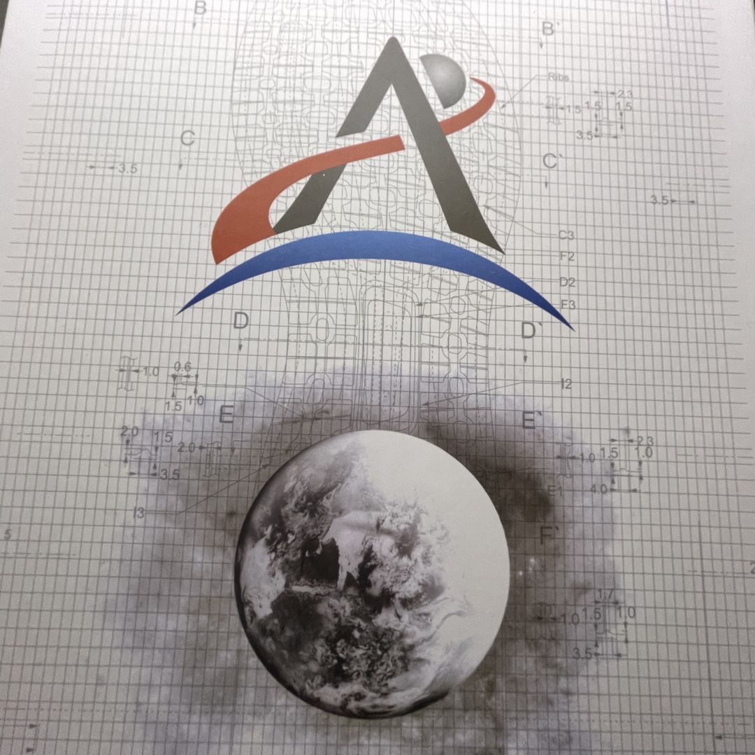 240 NASA x AD 阿迪 ZX 2K 联名款爆米花中底跑鞋 FY5724