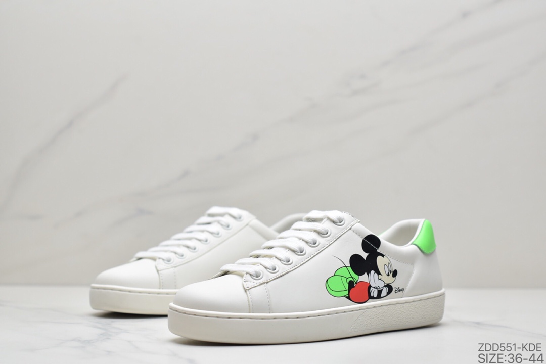 240 古驰GUCCI古驰 Ace Embroidered Low-Top拼色刺绣系列低帮潮流百搭休闲板鞋“米白绿红刺绣小蜜蜂”429446