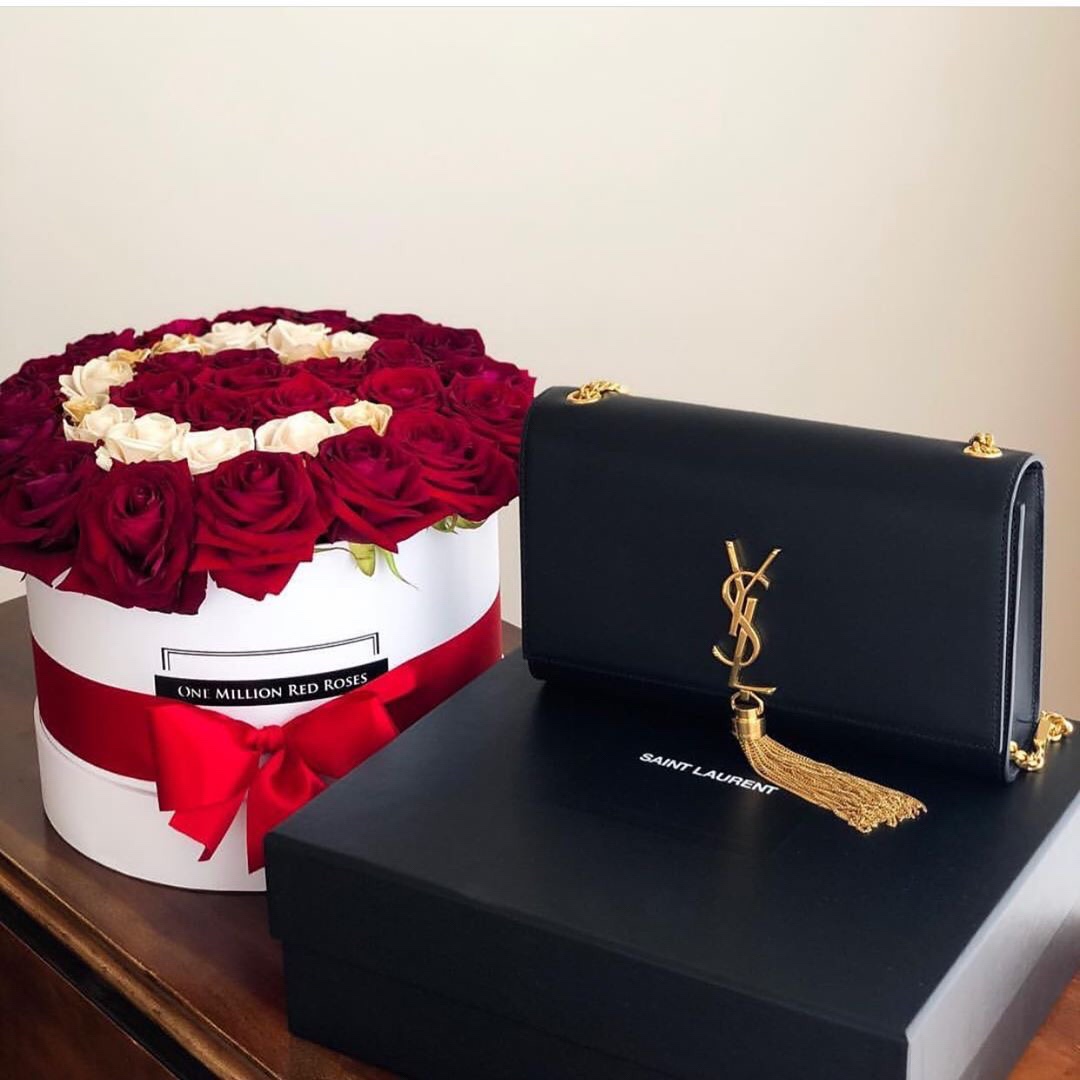 YSL ๐ฒ๐๐๐ ๐ฎ๐ฐ๐๐ ๅนณ็บน็ปๅ
ธๆฌพๆๆ้พๆกๅ
354119้ป่ฒ/้ๆฃ
