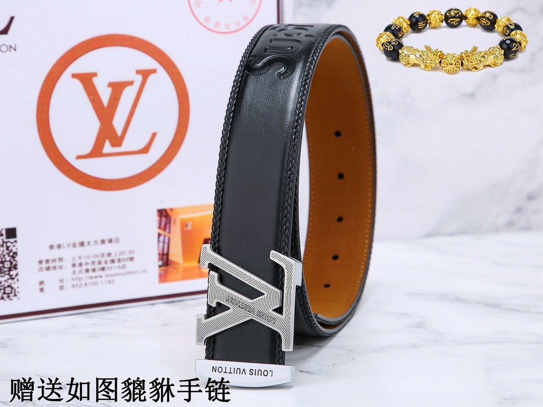 皮带 LV..路易.. 腰带24k纯钢扣双面可用专柜同等质量