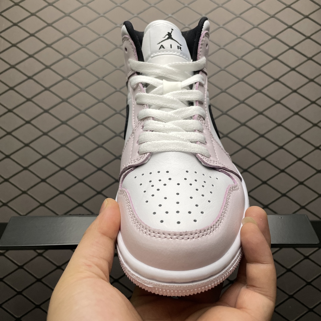 240 Air Jordan 1 Mid  ” Barely Rose ” 希粉 AJ1乔1中帮文化篮球鞋 BQ6472-500