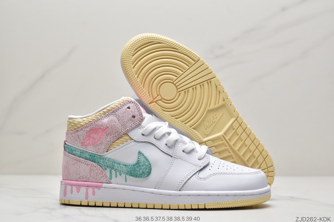 240  Air Jordan 1 Mid 白粉冰淇淋当前市场最优版本全鞋采用原装头层皮 DD1666-100