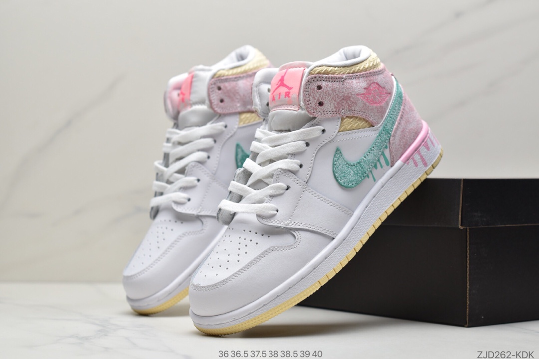 240  Air Jordan 1 Mid 白粉冰淇淋当前市场最优版本全鞋采用原装头层皮 DD1666-100