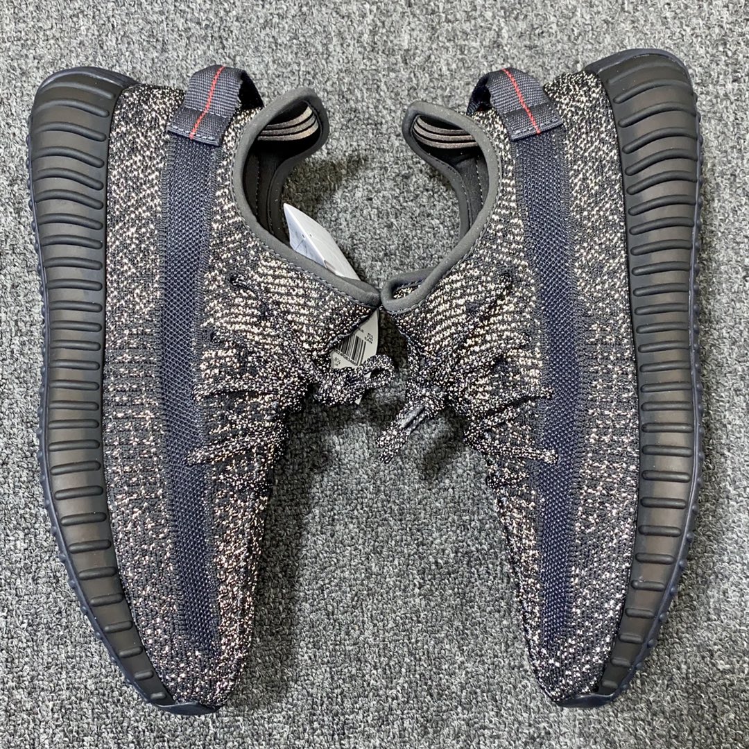 Yeezy350V2黑满天星尺码36