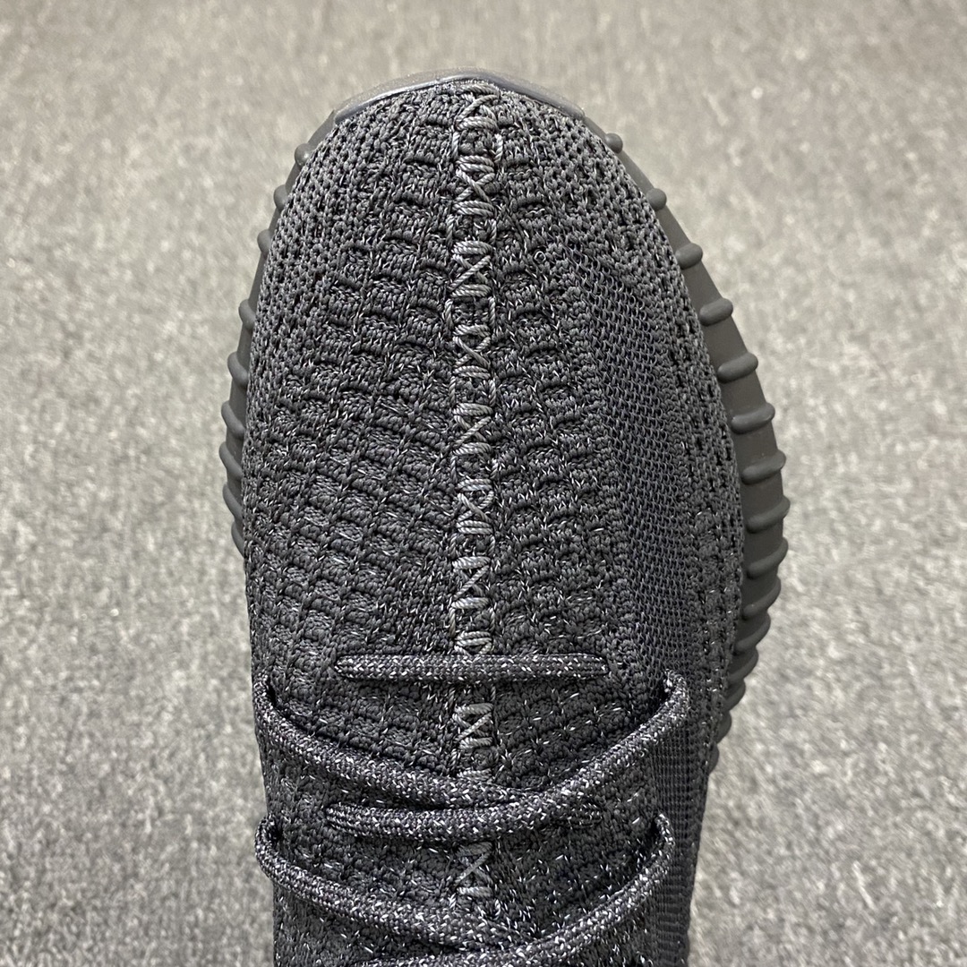 Yeezy350V2黑满天星尺码36