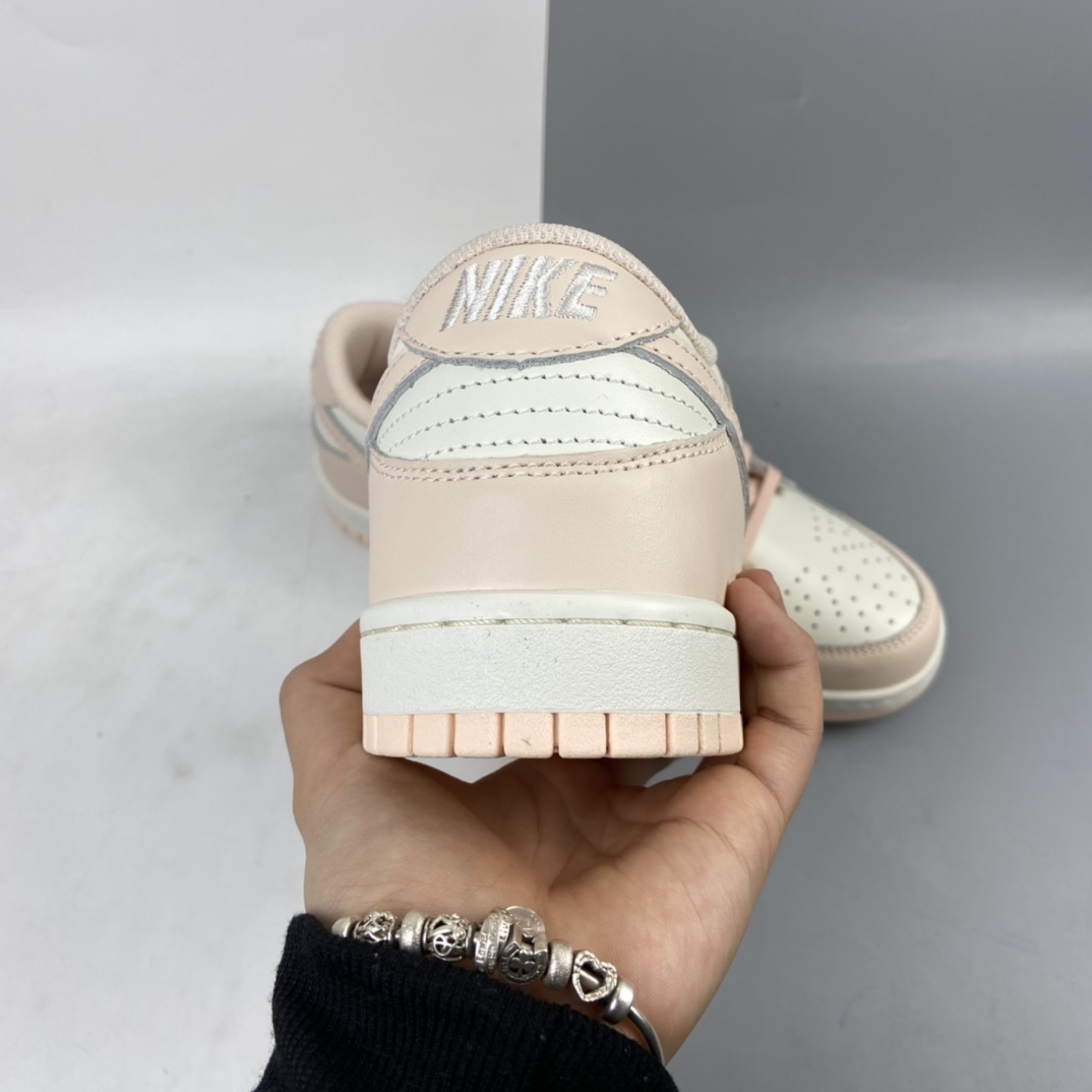 320 Nk SB Dunk Low ”Orange Pearl” 扣篮系列“樱花粉白粉珍珠”低帮休闲运动滑板鞋 DD1503-102