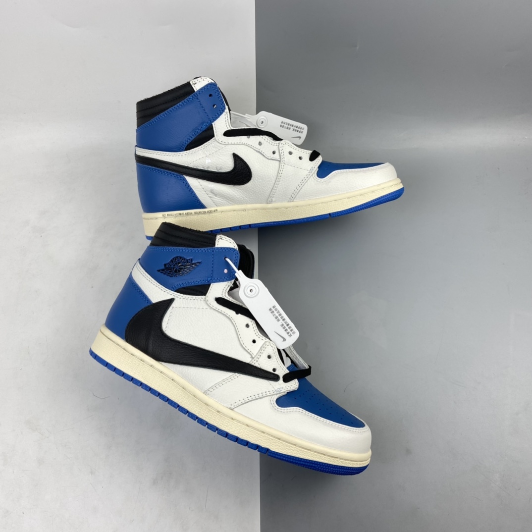 300 Travis Scott x Air Jordan 1 High OG AJ1闪电倒勾 DH3227-105