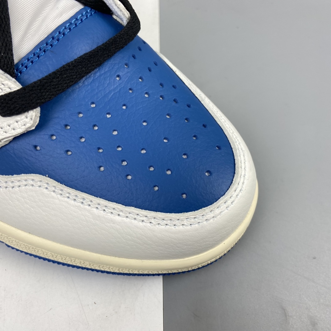 300 Travis Scott x Air Jordan 1 High OG AJ1闪电倒勾 DH3227-105