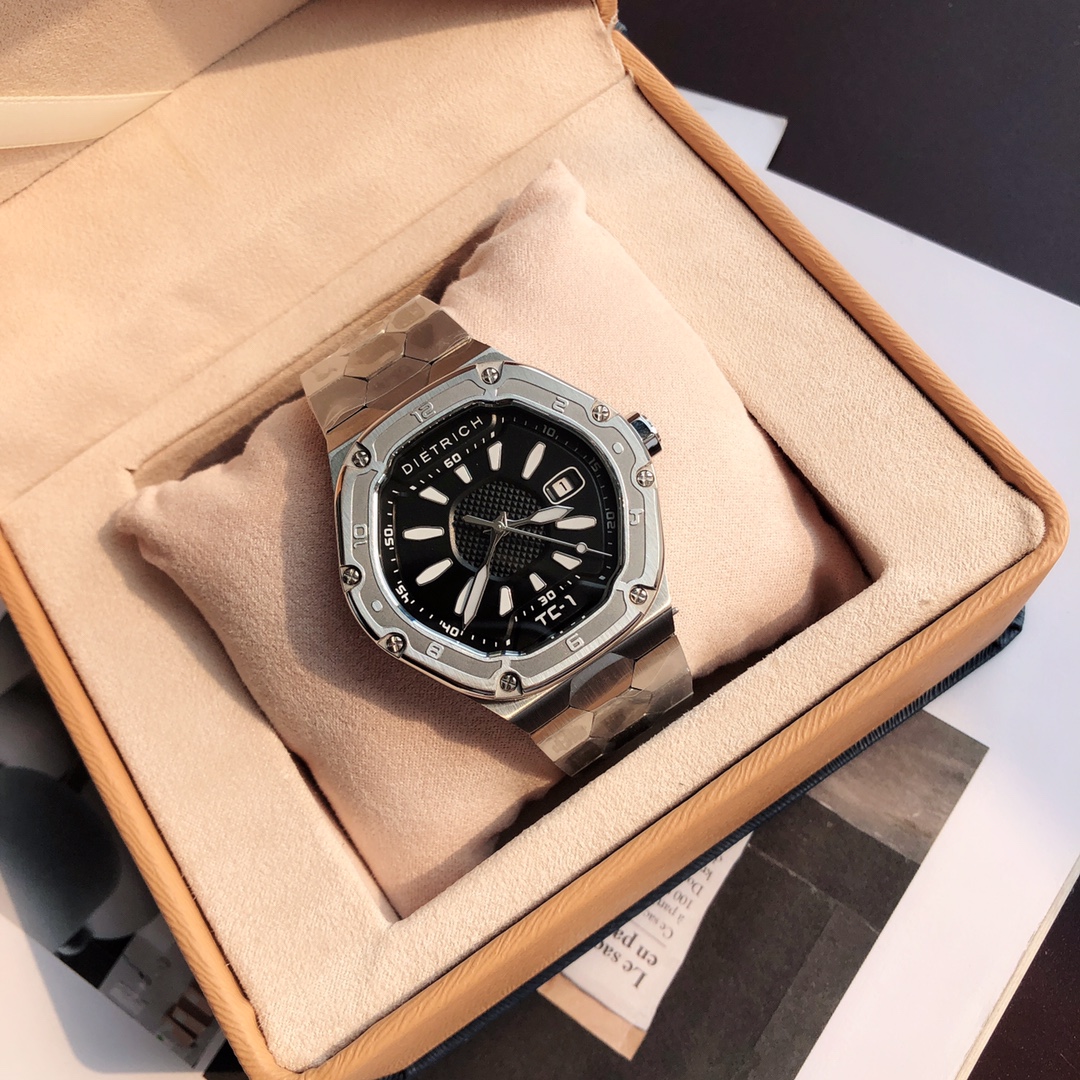 Authentic German Dietrich Titrivie TC-1 Wristwatch Sale: Recycled Luxury with Super Nightlight - 图片 6
