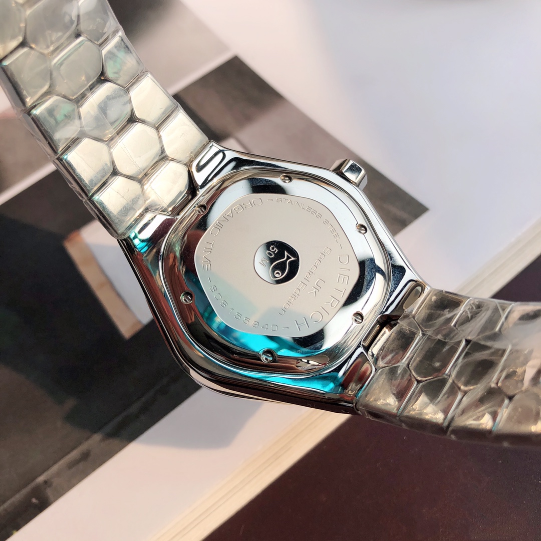 Authentic German Dietrich Titrivie TC-1 Wristwatch Sale: Recycled Luxury with Super Nightlight - 图片 8