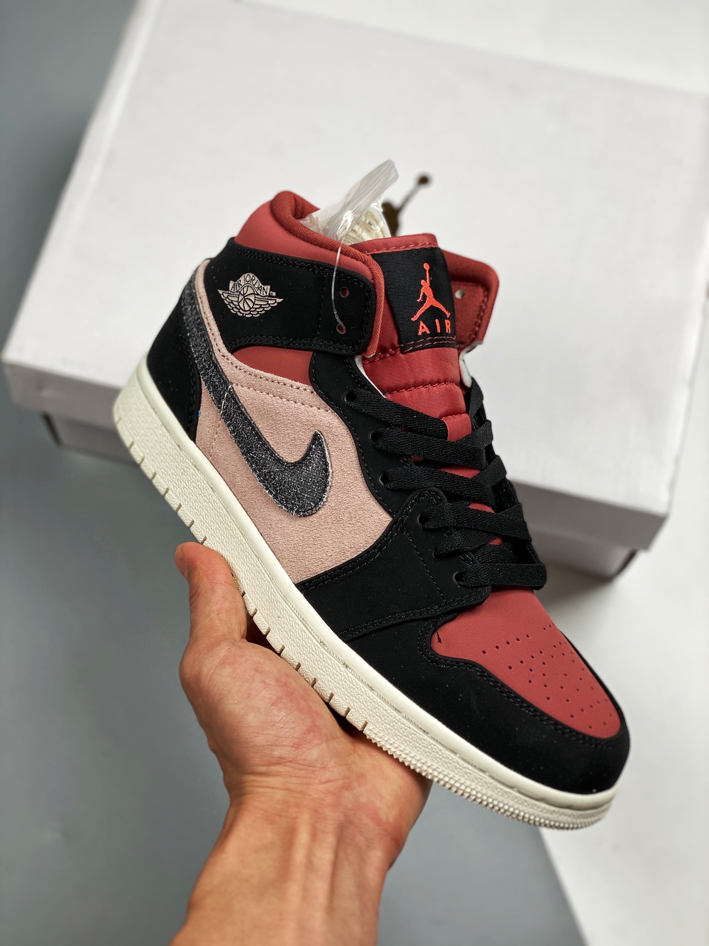 Air Jordan 1 Mid té de leche con frijoles rojos, serie de caña media, nuevo lote, suela original con molde original, pi…