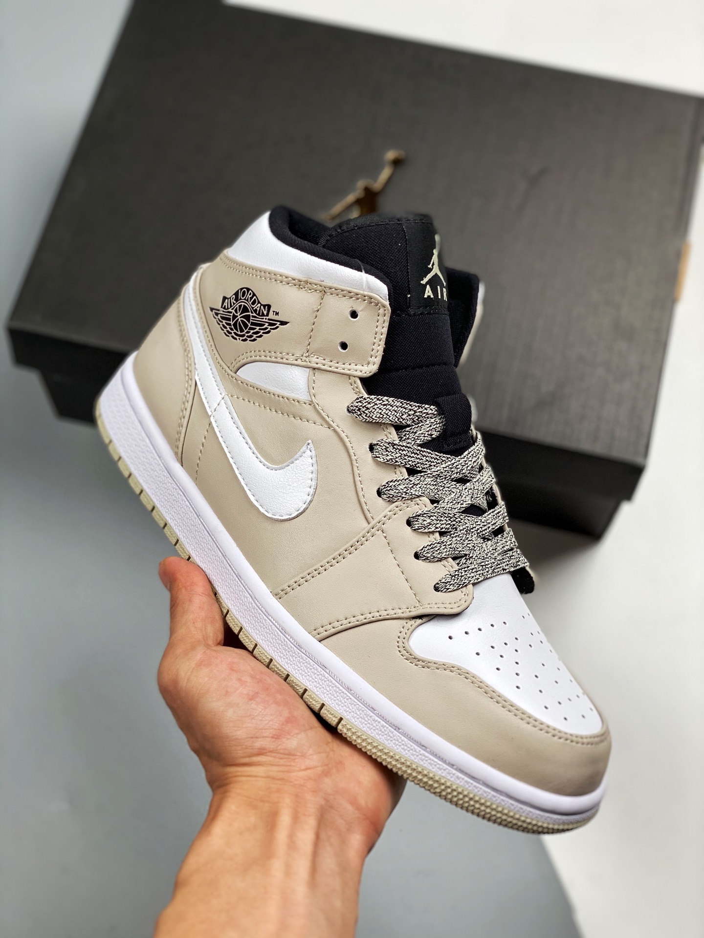 Air Jordan 1 Mid blanco arena, serie de caña media, nuevo lote, suela original con molde original, piel personalizada d…