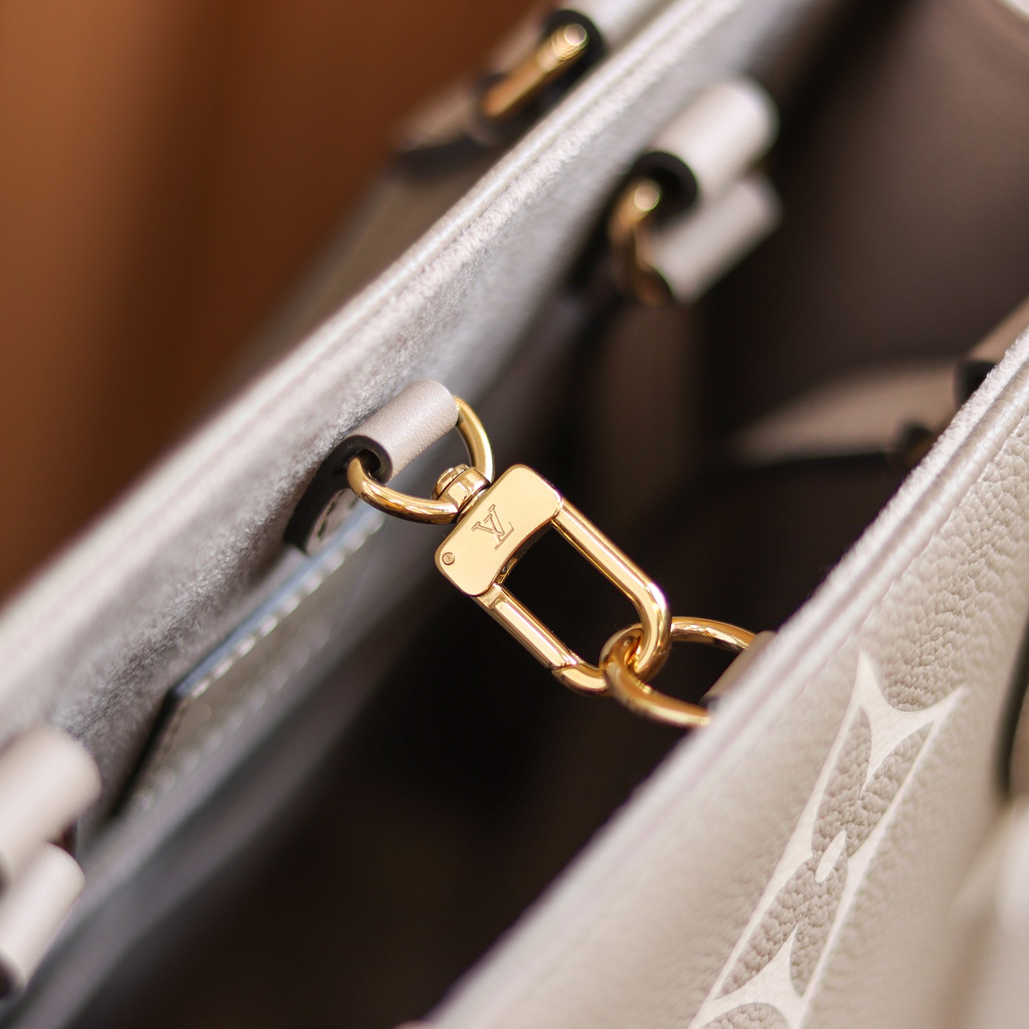 Louis Vuitton LV OnTheGo MM Bag M45494