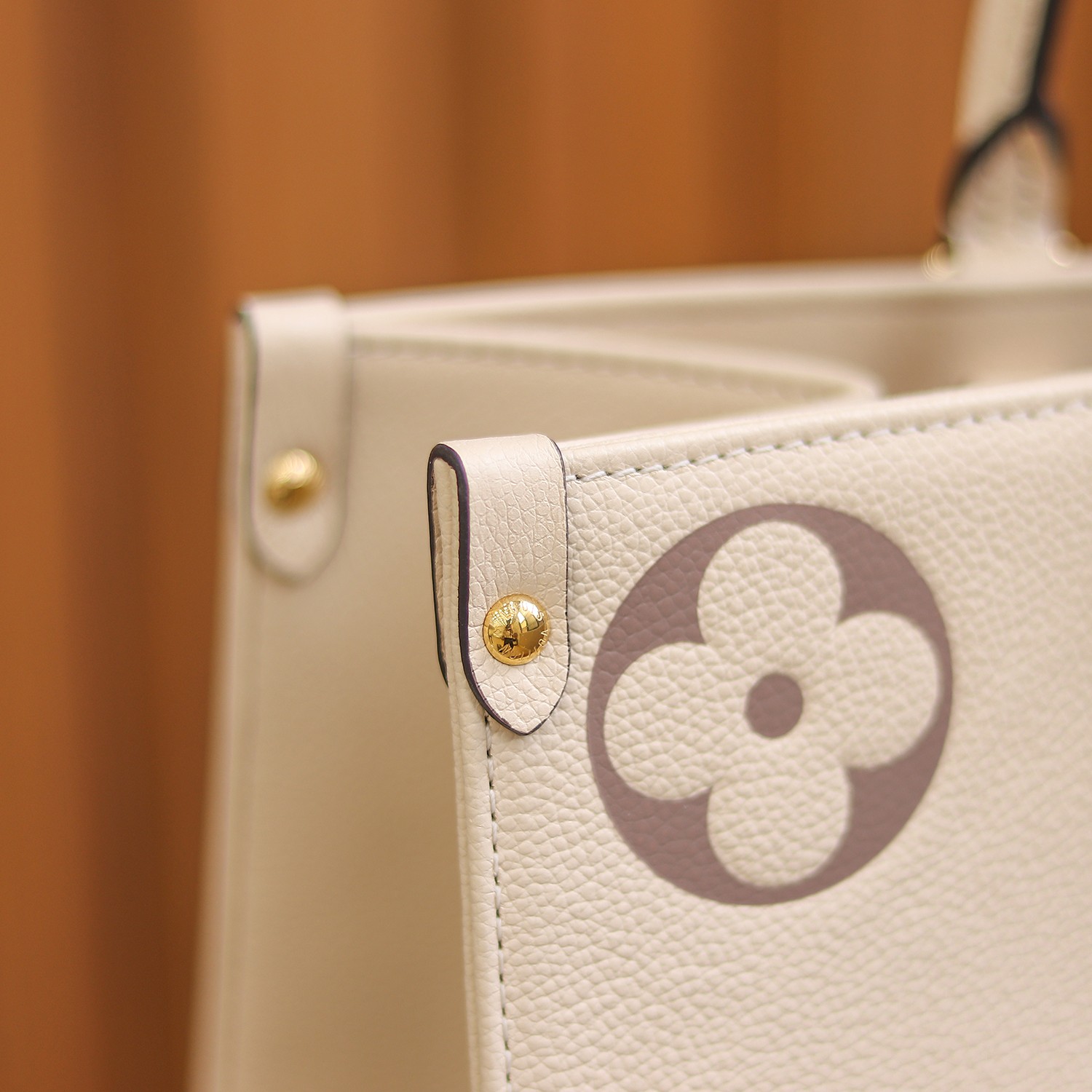Louis Vuitton LV OnTheGo MM Bag M45495