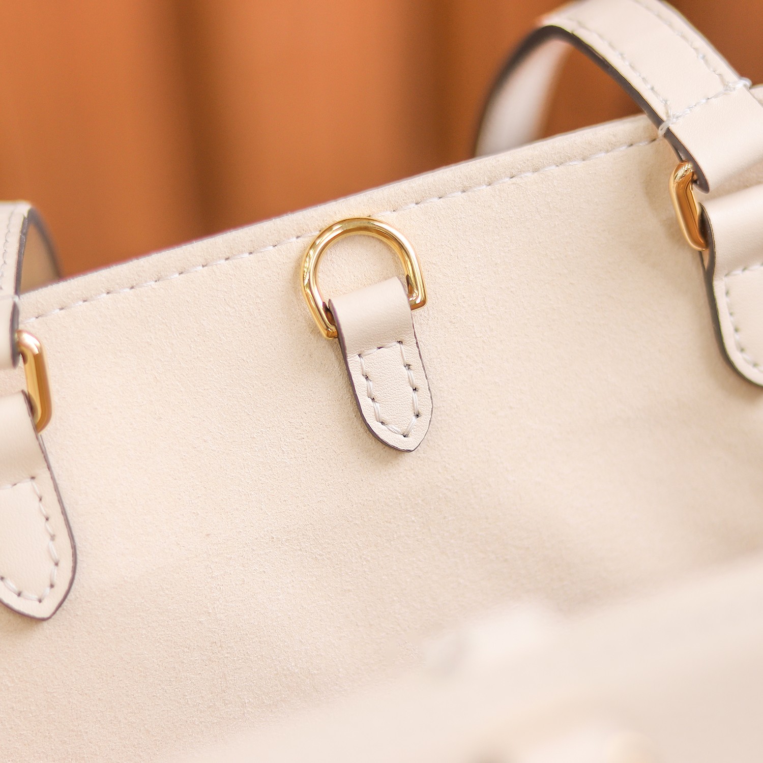 Louis Vuitton LV OnTheGo MM Bag M45495