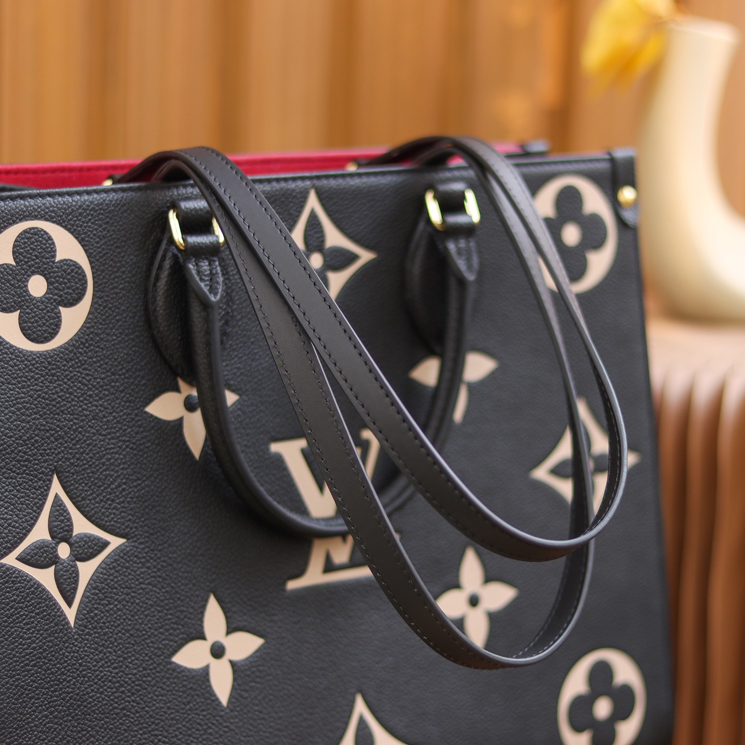 Louis Vuitton LV OnTheGo MM Bag M45495