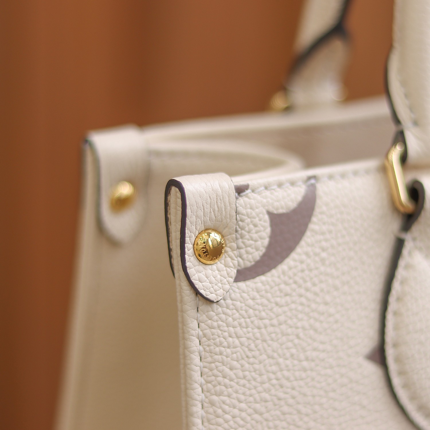 Louis Vuitton LV OnTheGo PM Bag M45654