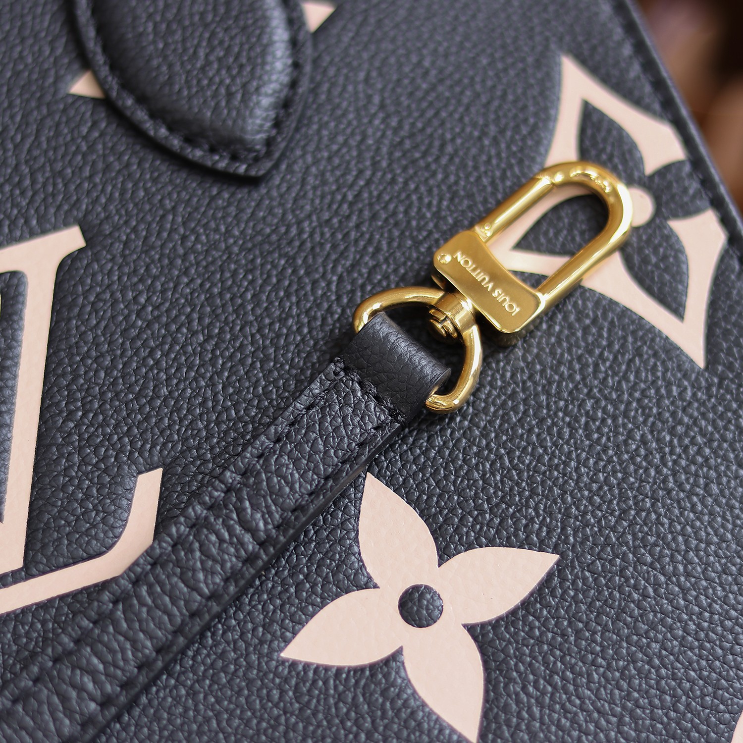Louis Vuitton LV OnTheGo PM Bag M45659