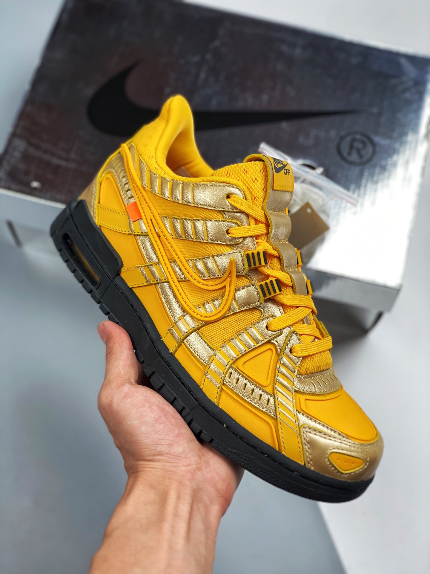 OFF-White x Nike Air Rubber Dunk Negro y dorado, la versión más alta del mercado, nivel de zapatos desnudos originales.…