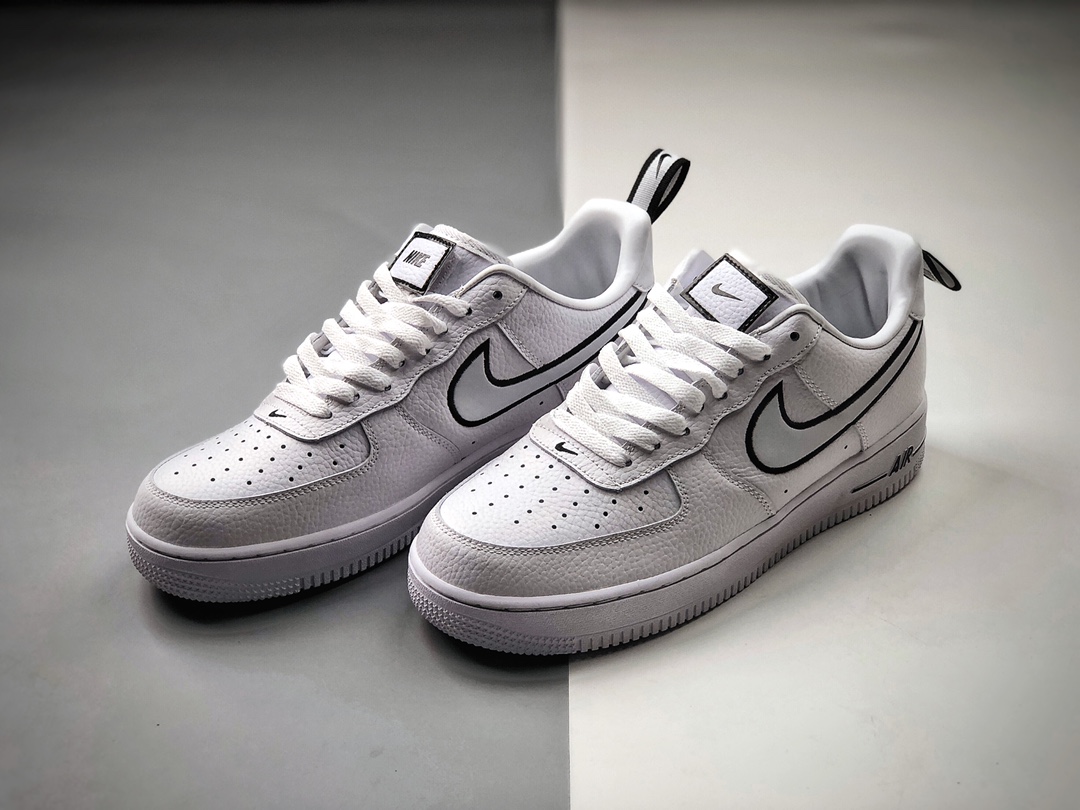 200 NIKE FORCE空军一号运动休闲板鞋   DH2472-100