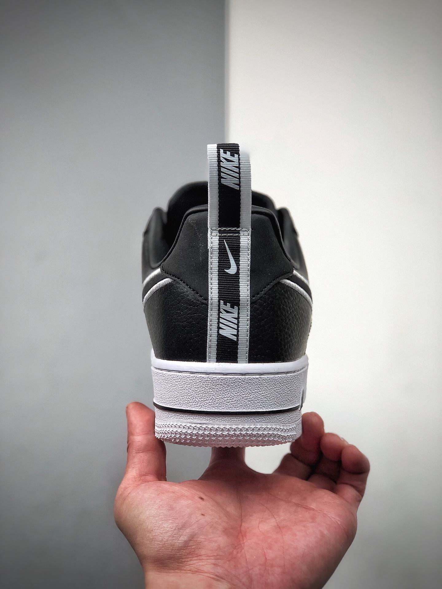 200 NIKE FORCE空军一号运动休闲板鞋 DH2472-001