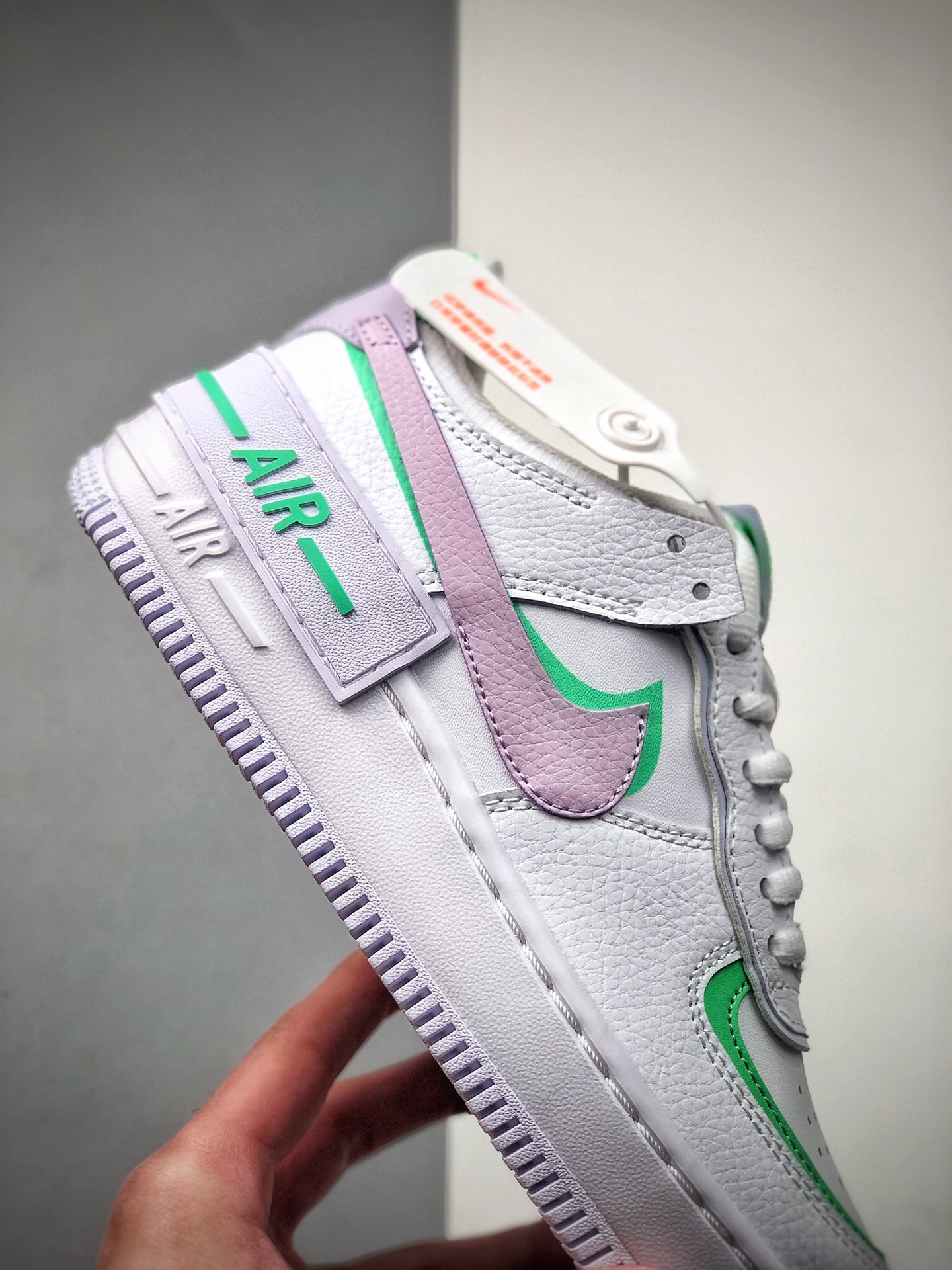 200 NIKE FORCE空军一号运动休闲板鞋 CU8591-103