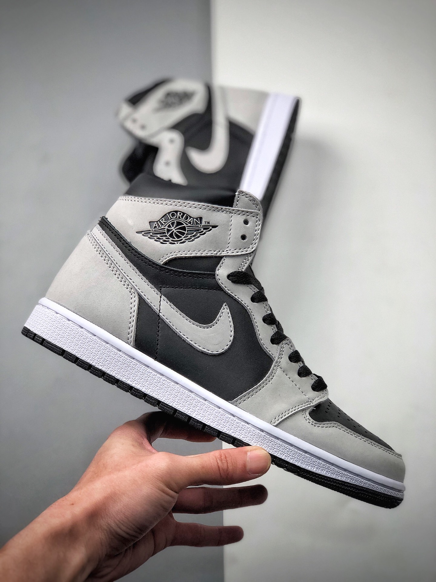 320 Air Jordan AJ1 HIGH OG 内置全掌气垫 A模大底 555088-035