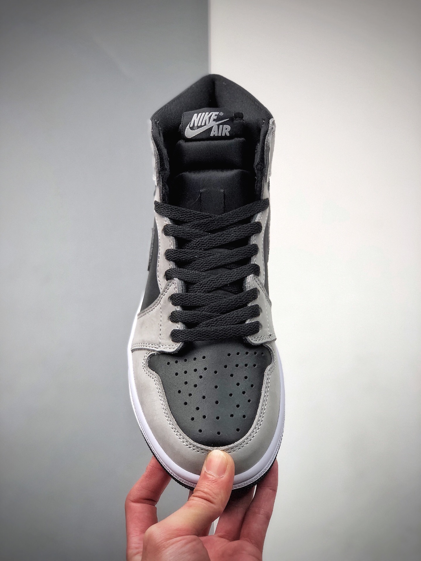 320 Air Jordan AJ1 HIGH OG 内置全掌气垫 A模大底 555088-035