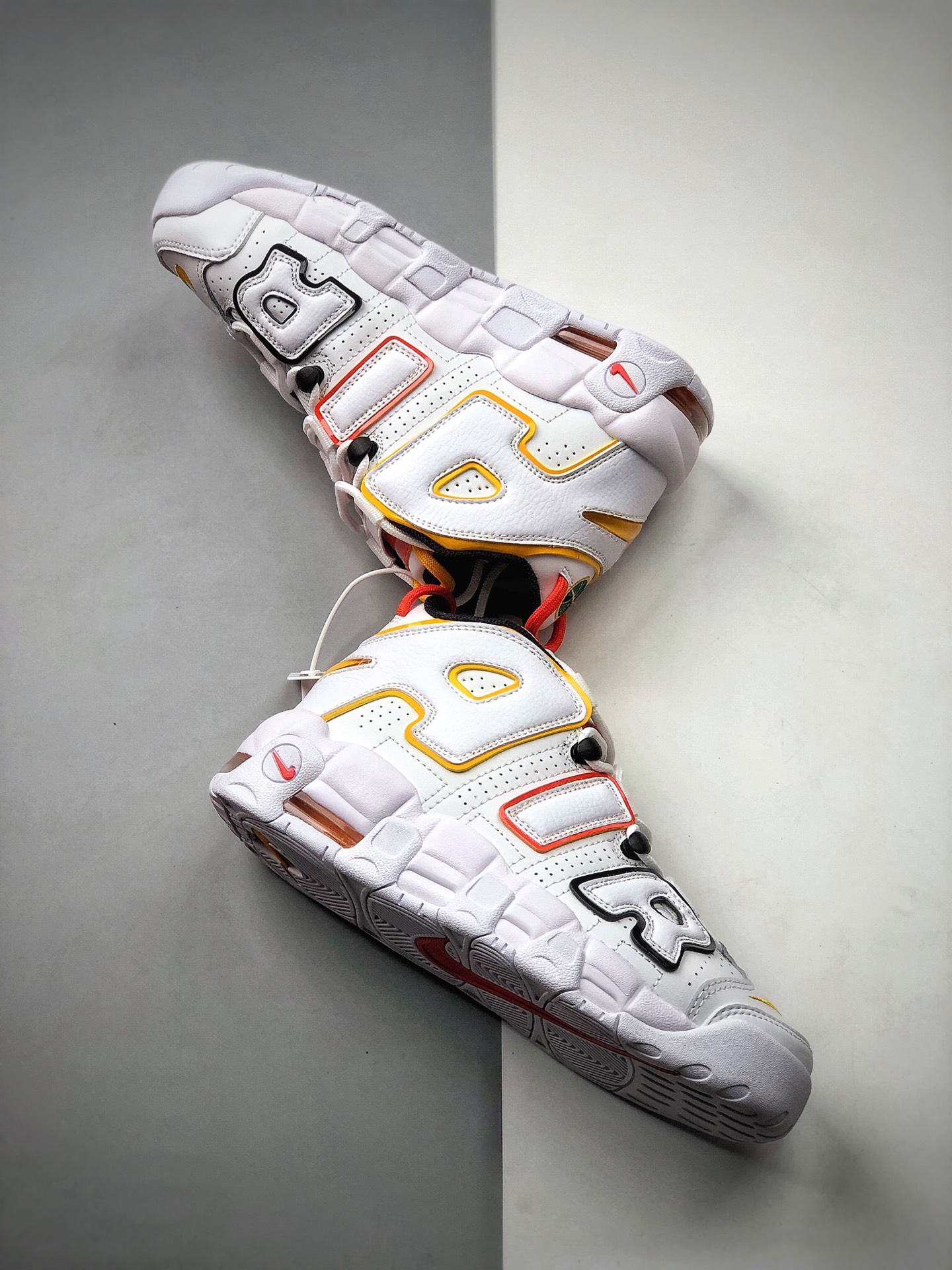260  Nike Air More Uptempo 大AIR皮蓬复古篮球鞋 DD9282-100