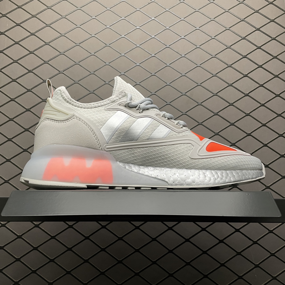 240 NASA x AD 阿迪 ZX 2K 联名款爆米花中底跑鞋 FX7028