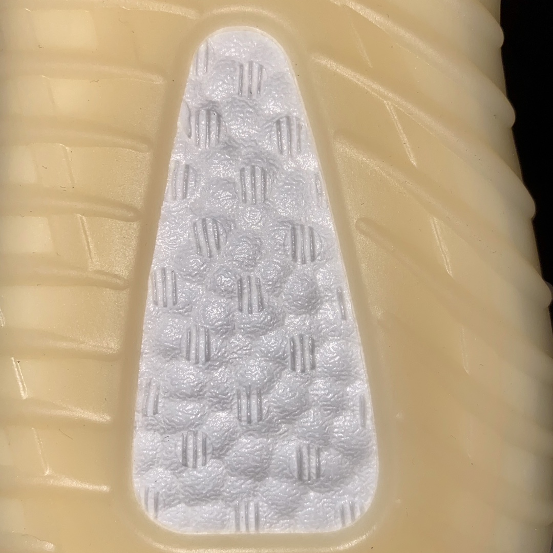 YEEZY350灰珍珠尺码36-48