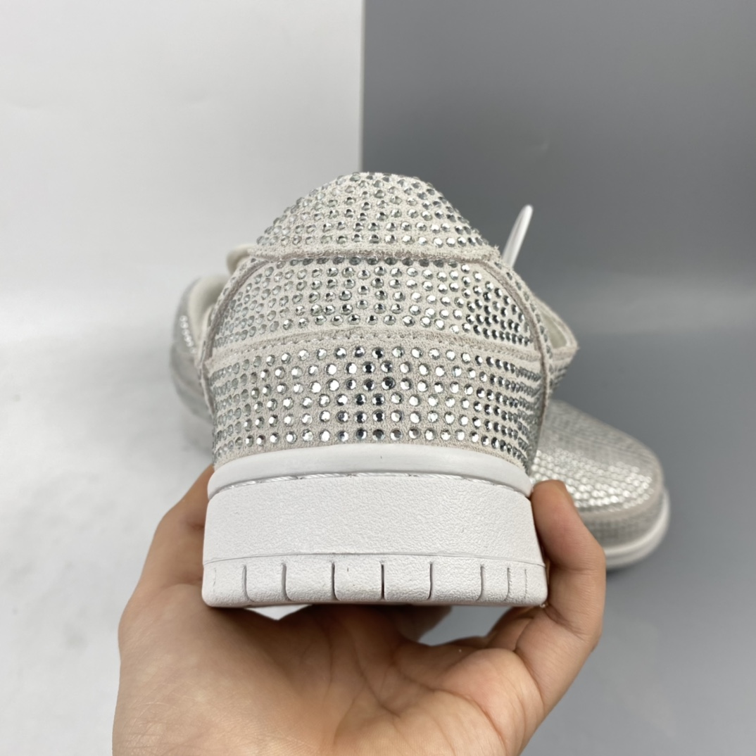 260 Cactus Plant Flea Market唐人街跳蚤市场CPFM x Nk SB Dunk LowPure Platinum”Swarovski Crystals” 扣篮系列低帮休闲运动滑板板鞋 CZ2670-001
