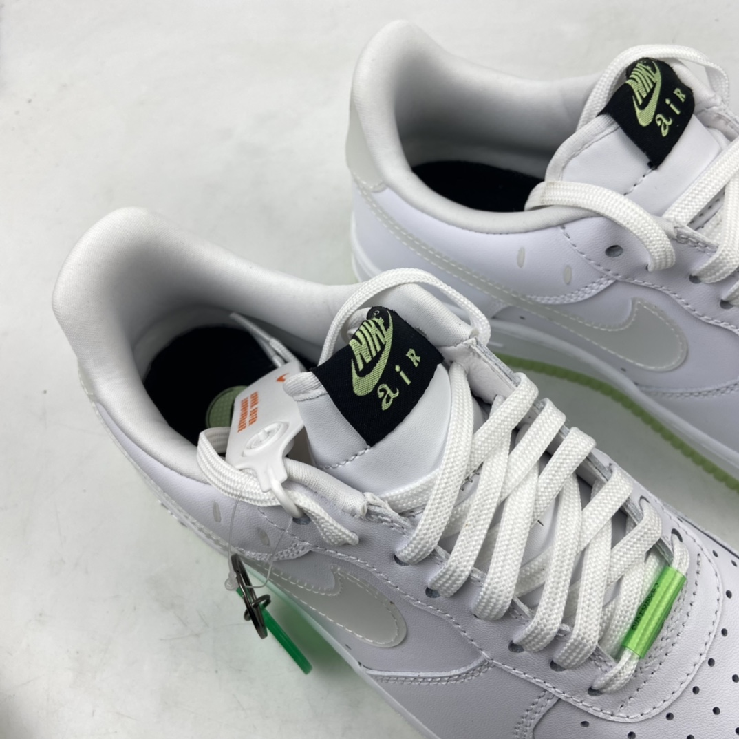 220 Nk Wmns Air Force 1’07 QS”Have A Nike Day”空军一号经典低帮百搭休闲运动板鞋“皮革白黑荧光绿笑脸夜光”CT3228-100