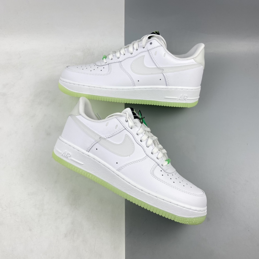 220 Nk Wmns Air Force 1’07 QS”Have A Nike Day”空军一号经典低帮百搭休闲运动板鞋“皮革白黑荧光绿笑脸夜光”CT3228-100