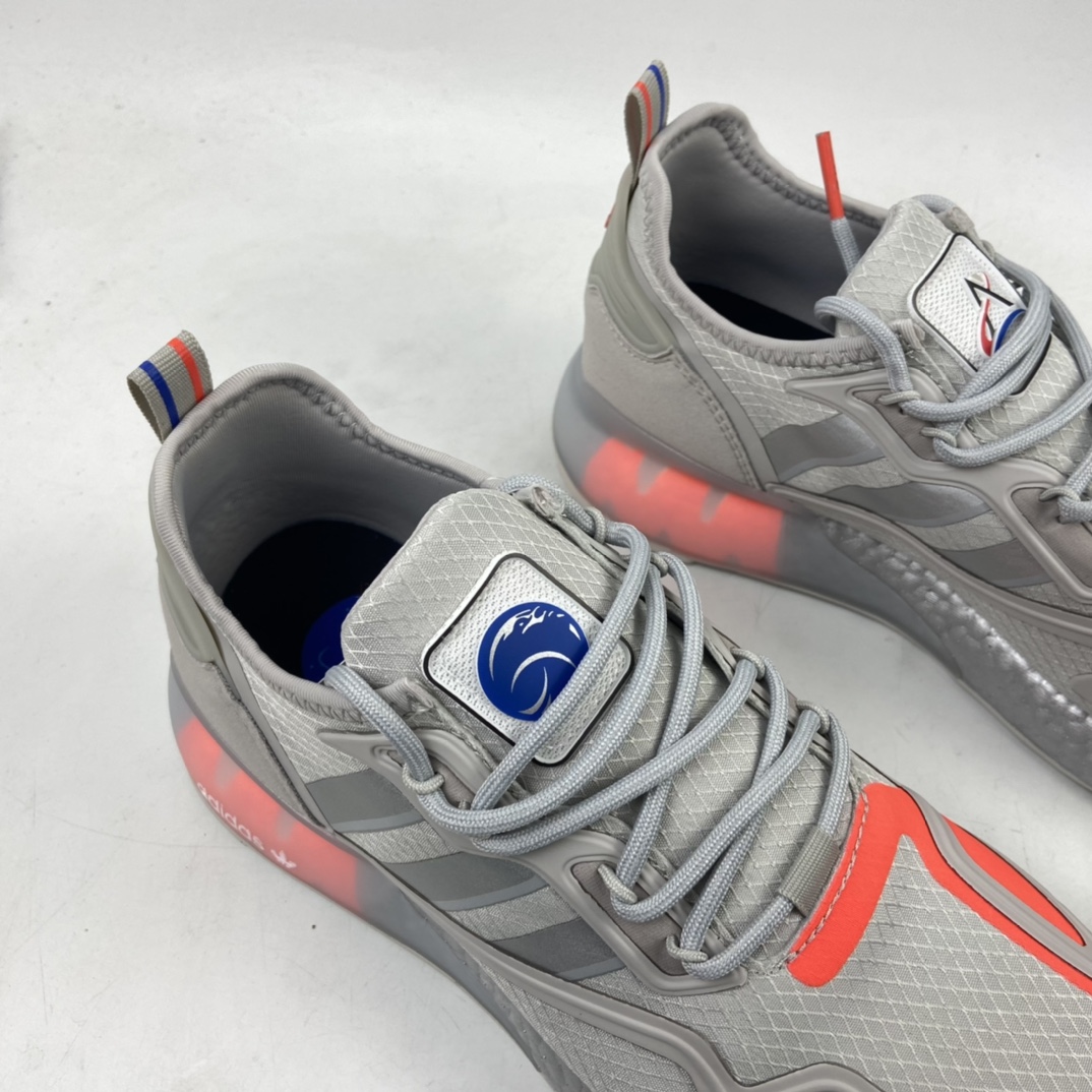 240 Ad ZX 2K Boost 网纱针织呼吸面套脚休闲运动慢跑鞋 FX7028