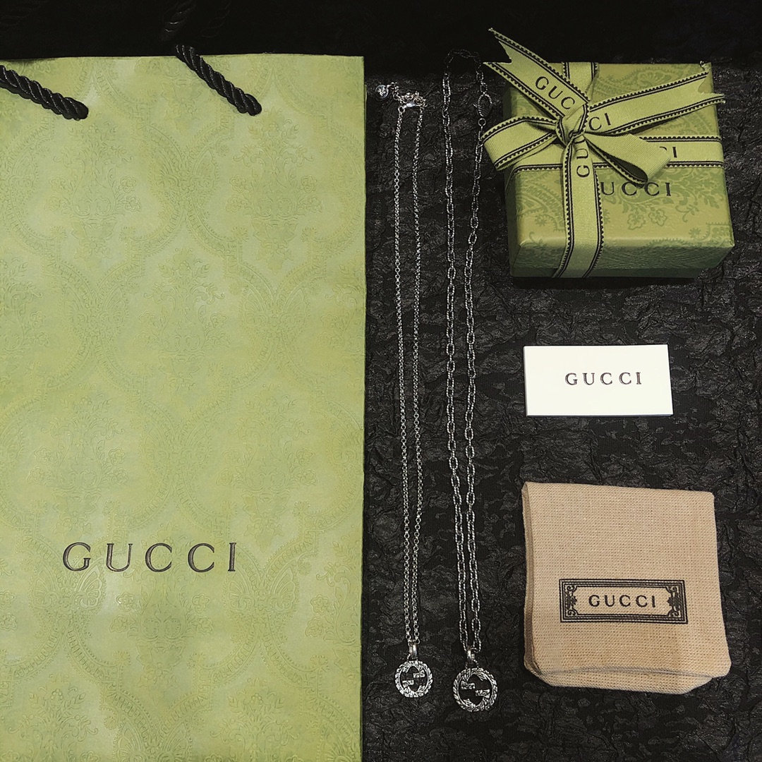 Gucci Interlocking G Textured Aged-Finish Necklace - Comprehensive